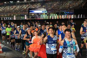 BIB: 
                            <button type="button" onclick="openModal(23750934)" class="btn btn-primary btn-sm float-right btn-popup" data-toggle="modal" data-target=".modal-high-quality">
                        <i class="fas fa-shopping-cart"></i> Add to Cart
                    </button>
                                            <button type="button" onclick="isThisMe(23750934, true)" class="btn btn-success btn-sm float-right btn-popup btn-isme hidden" data-toggle="tooltip" data-placement="bottom" title="นี่คือรูปของคุณใช่ไหม คลิกที่นี่เพื่อเอาเข้าอัลบั้ม">
                        <i class="fas fa-plus"></i> Add to album
                    </button>
                    <button type="button" onclick="isThisMe(23750934, false)" class="btn btn-warning btn-sm float-right btn-popup btn-isnotme hidden">
                        <i class="fas fa-ban"></i> Remove from album
                    </button>